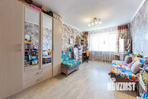 3-к квартира, вторичка, 68м2, 8/9 этаж